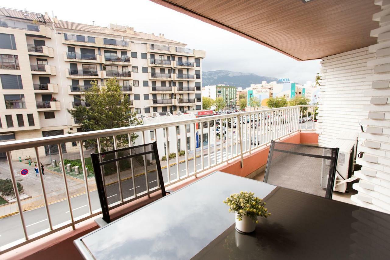 Enviable Location At Port Denia - Walk To Marineta Casiana Beach Exterior photo